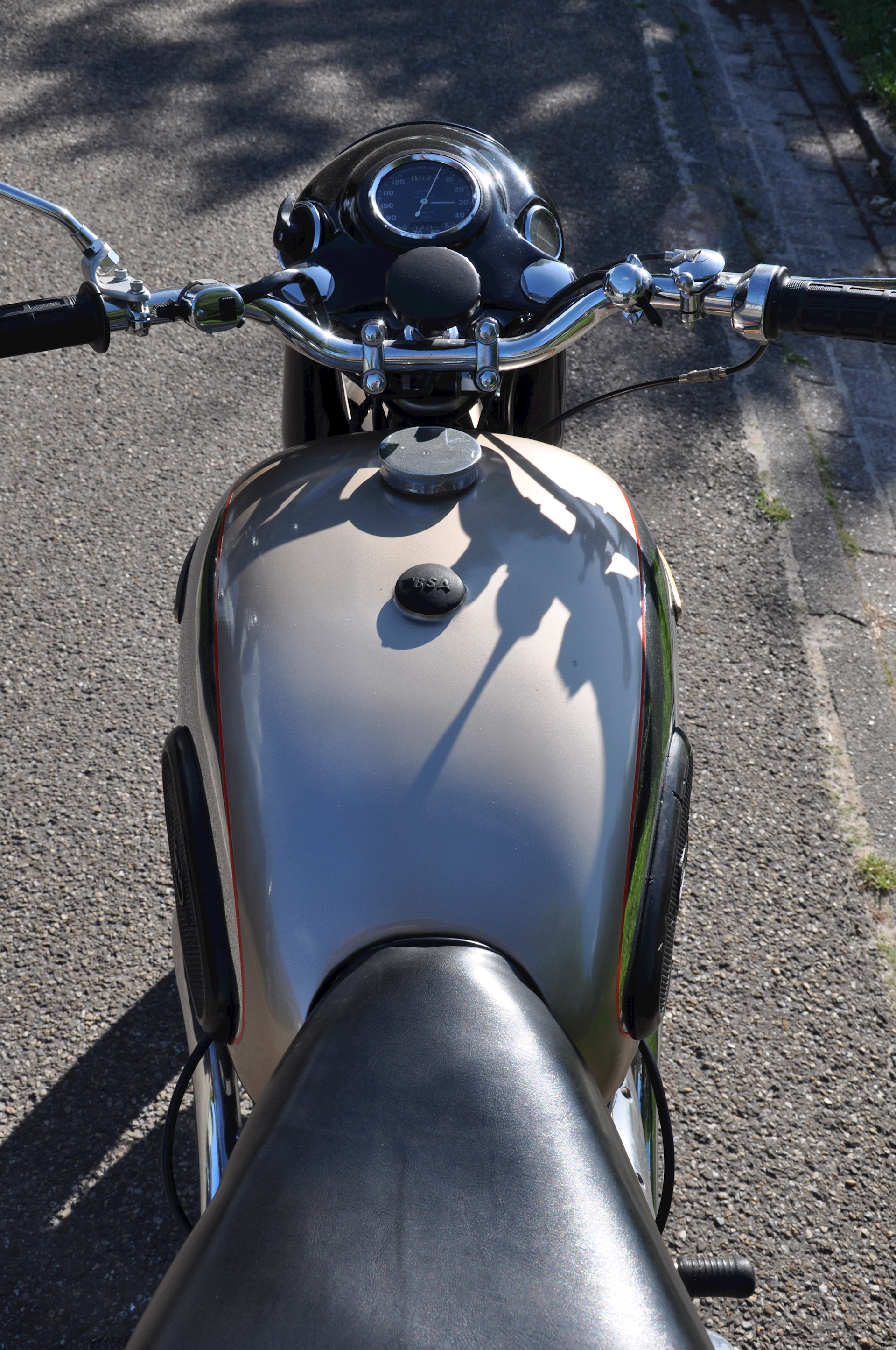 BSA A10 Golden Flash (650cc) - 08.JPG