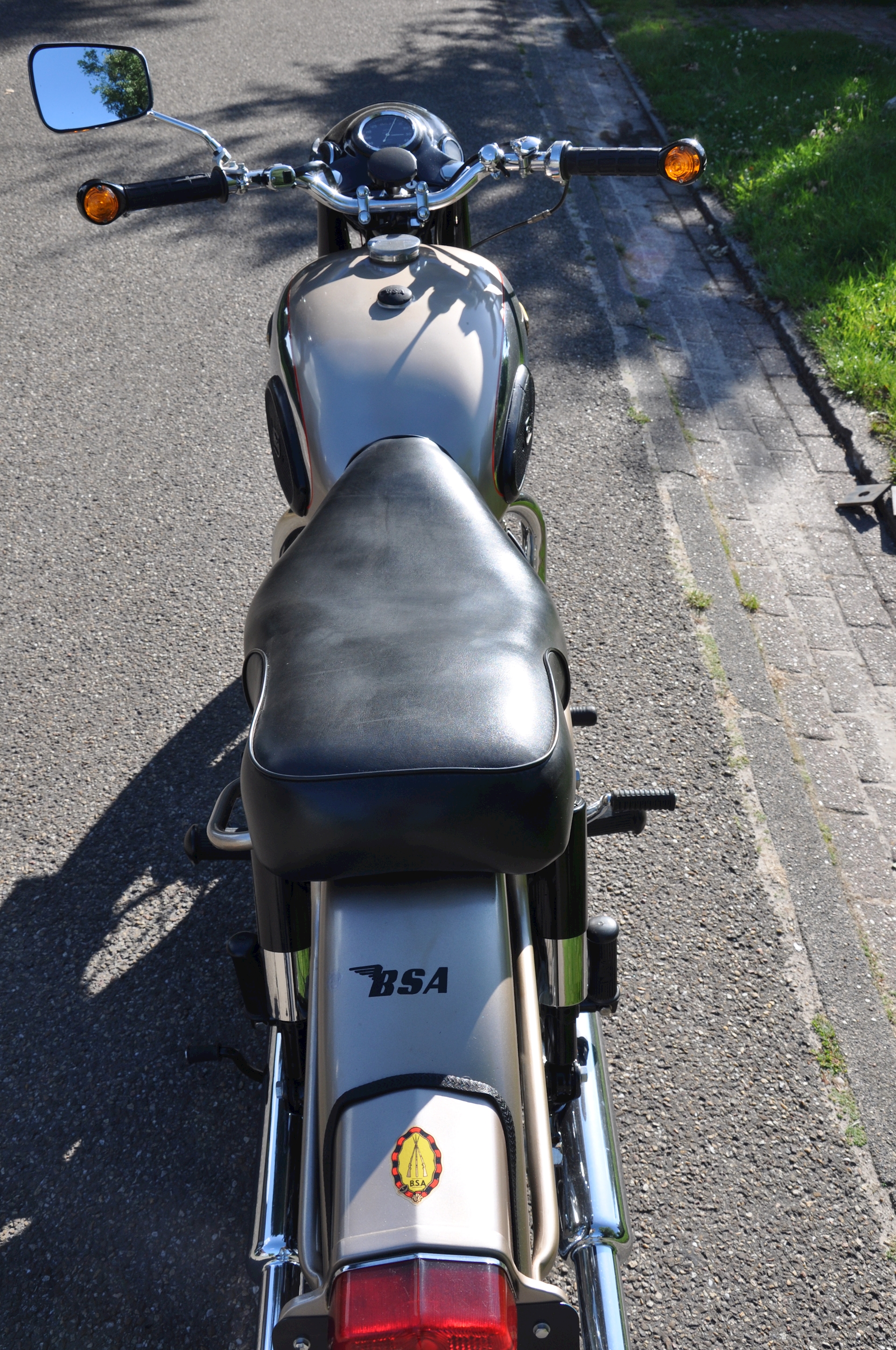 BSA A10 Golden Flash (650cc) - 09.JPG