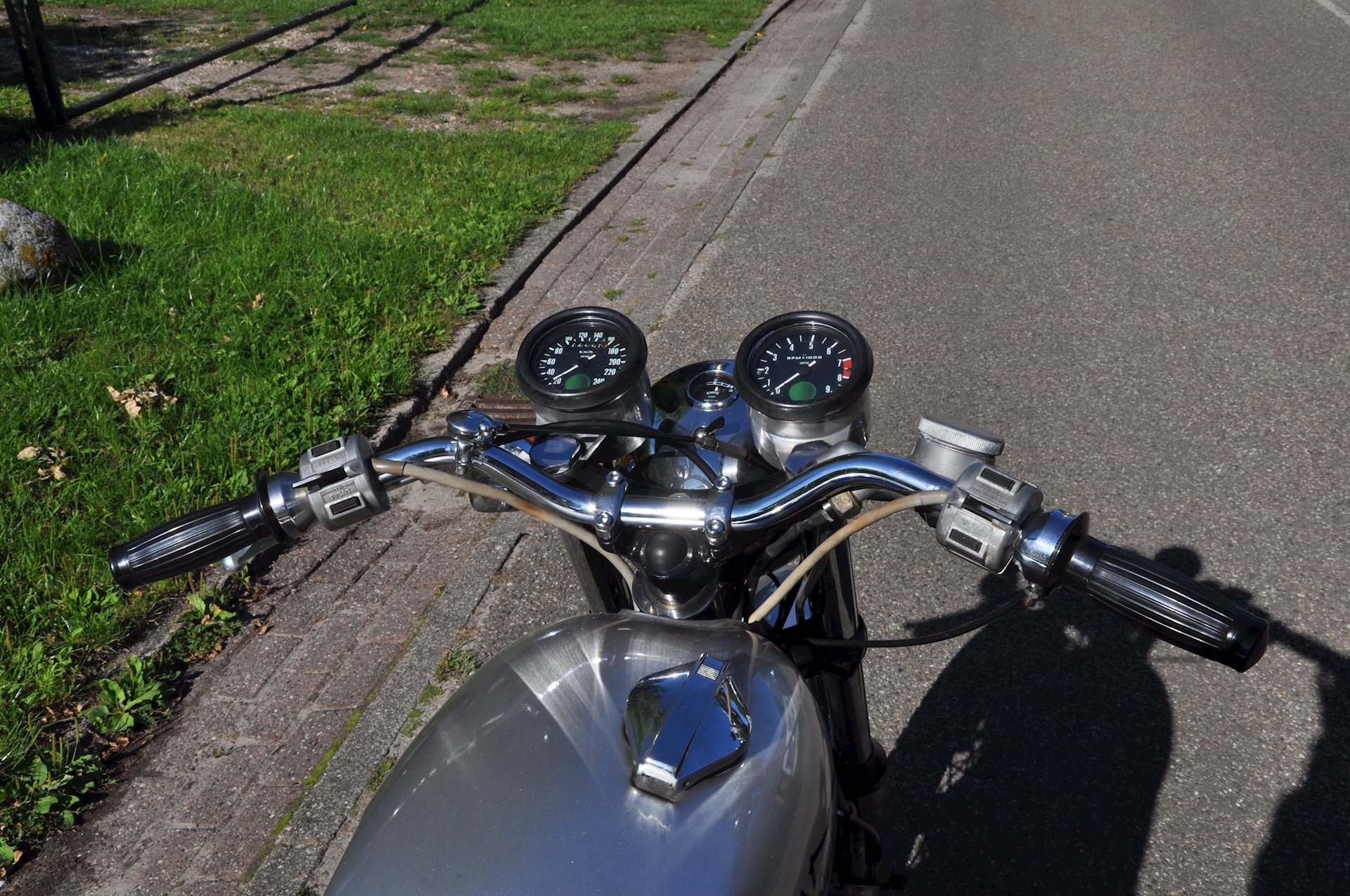 Norton Commando 750 Interstate (MK1) - 08.JPG