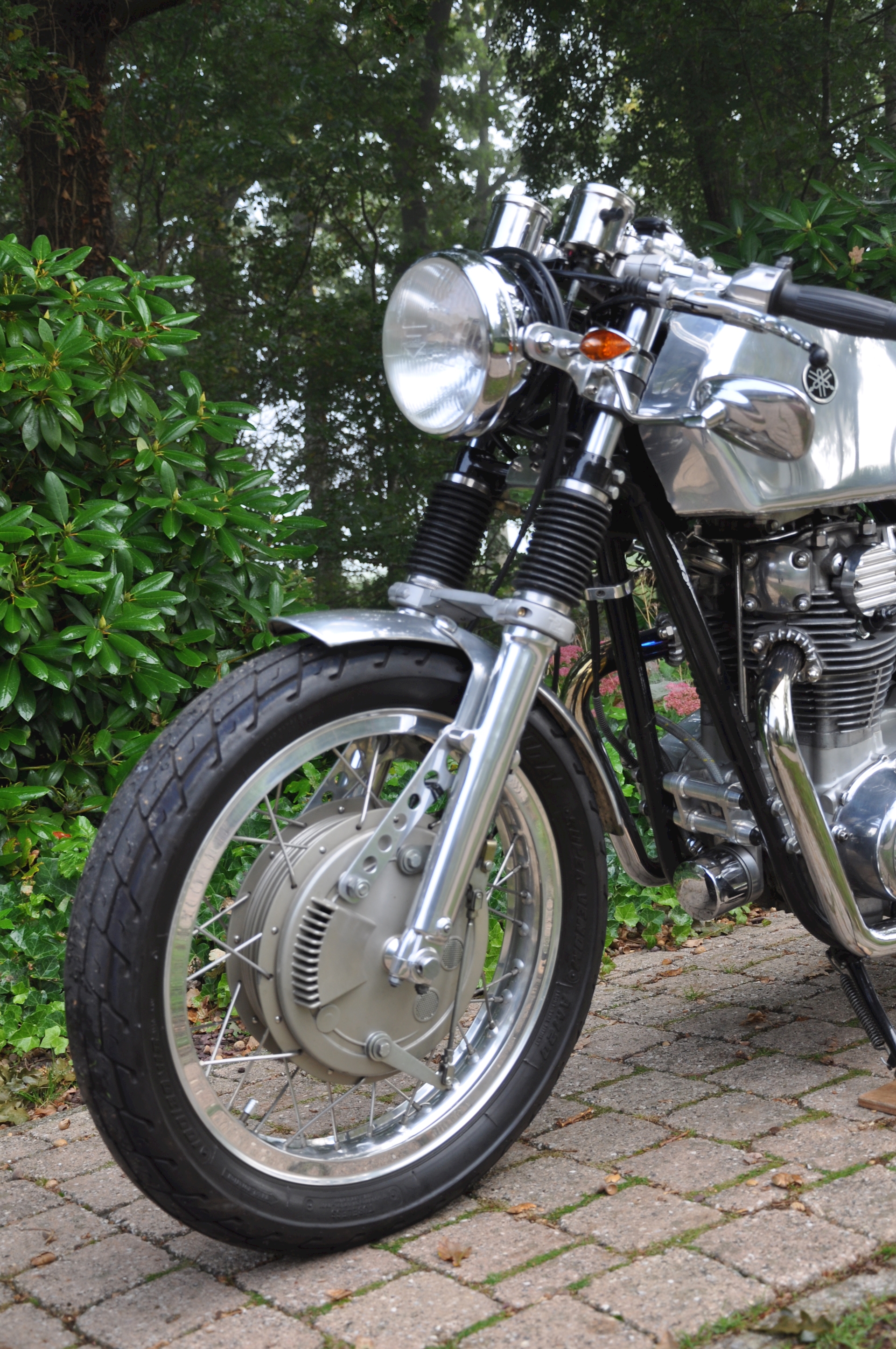 Yamaha XS650 caferacer-05.jpg