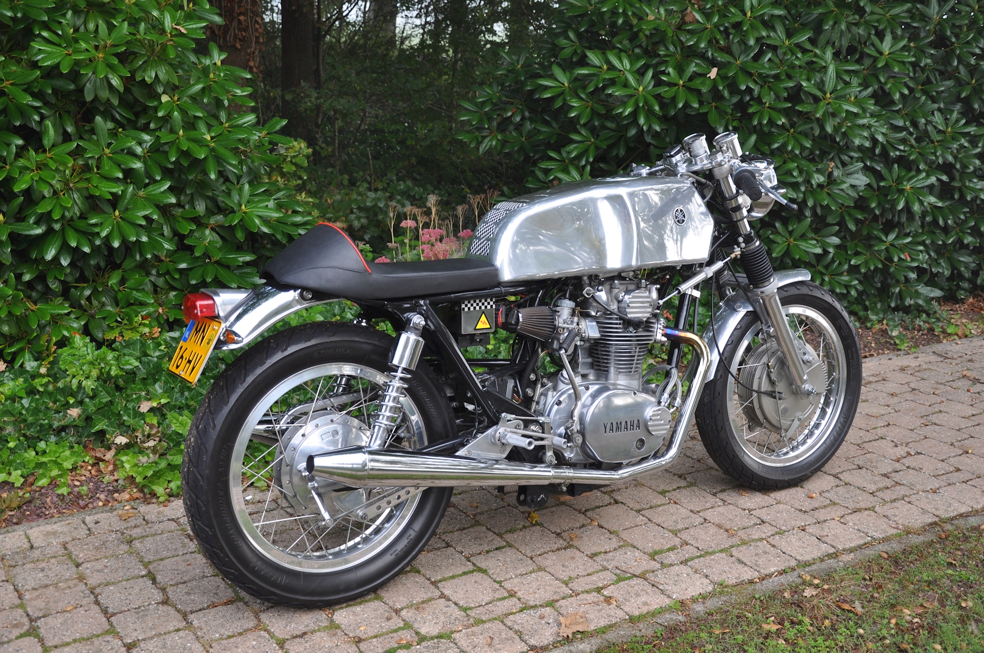 Yamaha XS650 caferacer-11.jpg