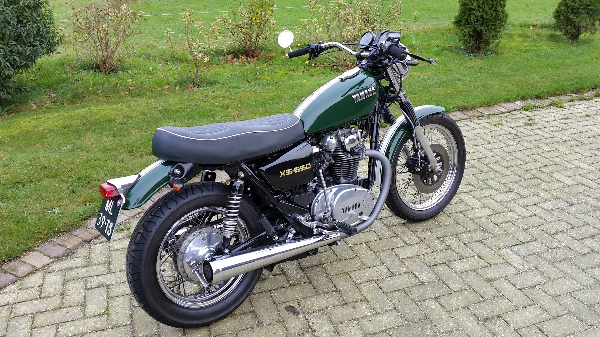 Yamaha XS650 Groen-Wit-06.jpg