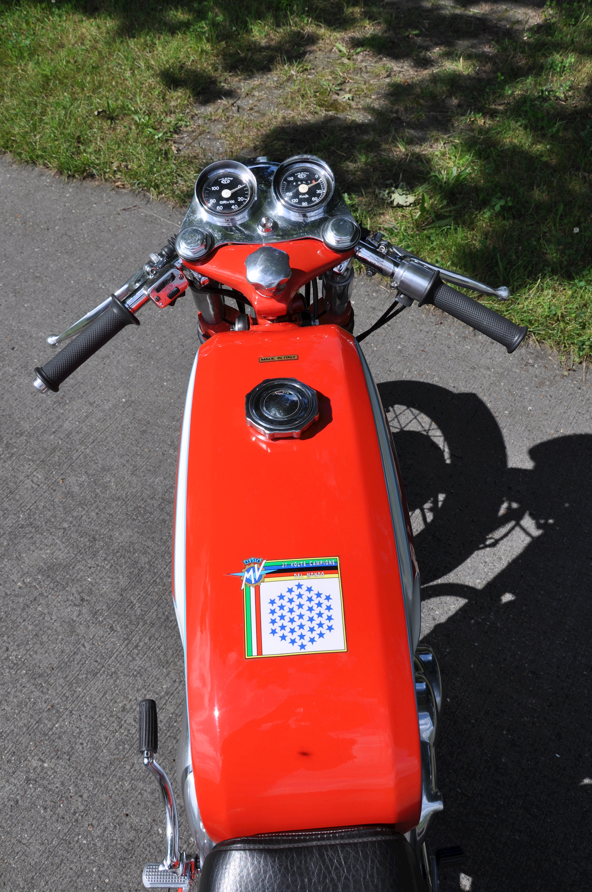MV-Agusta-350-Sport-06.jpg