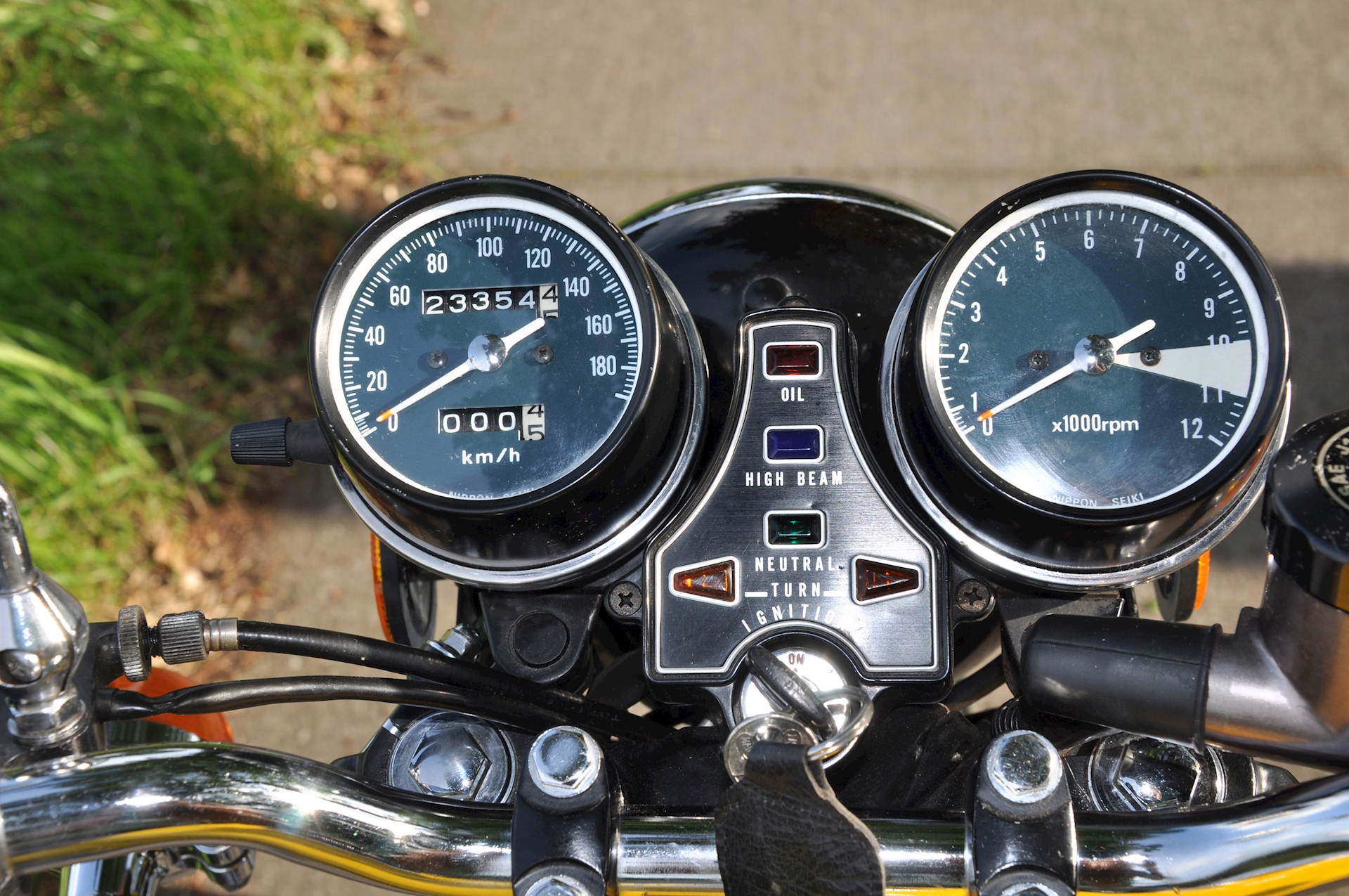 Honda-CB400F-geel-07.jpg