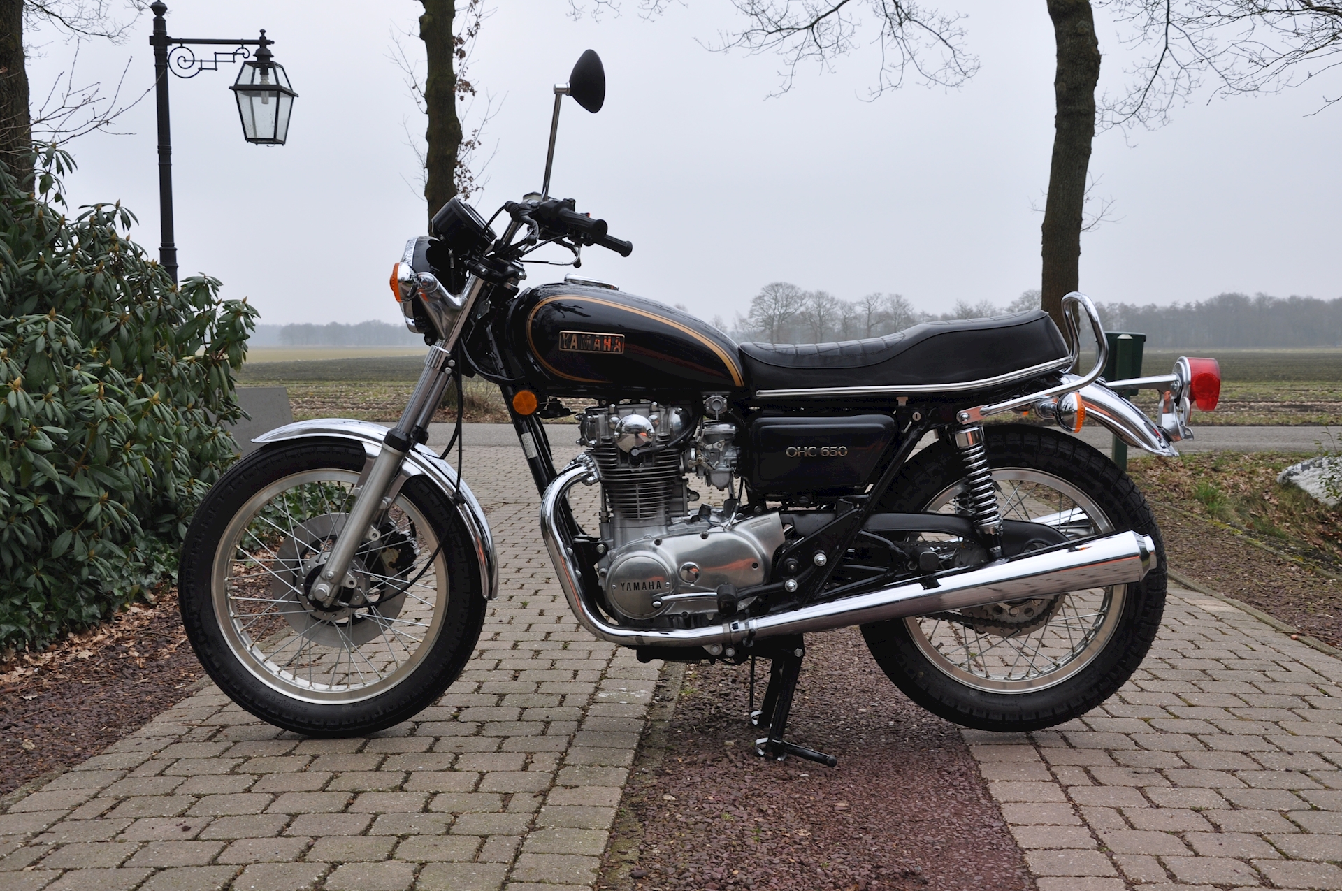 Yamaha-XS650F-01.jpg
