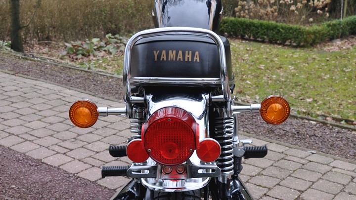 Yamaha-XS650F-03.jpg