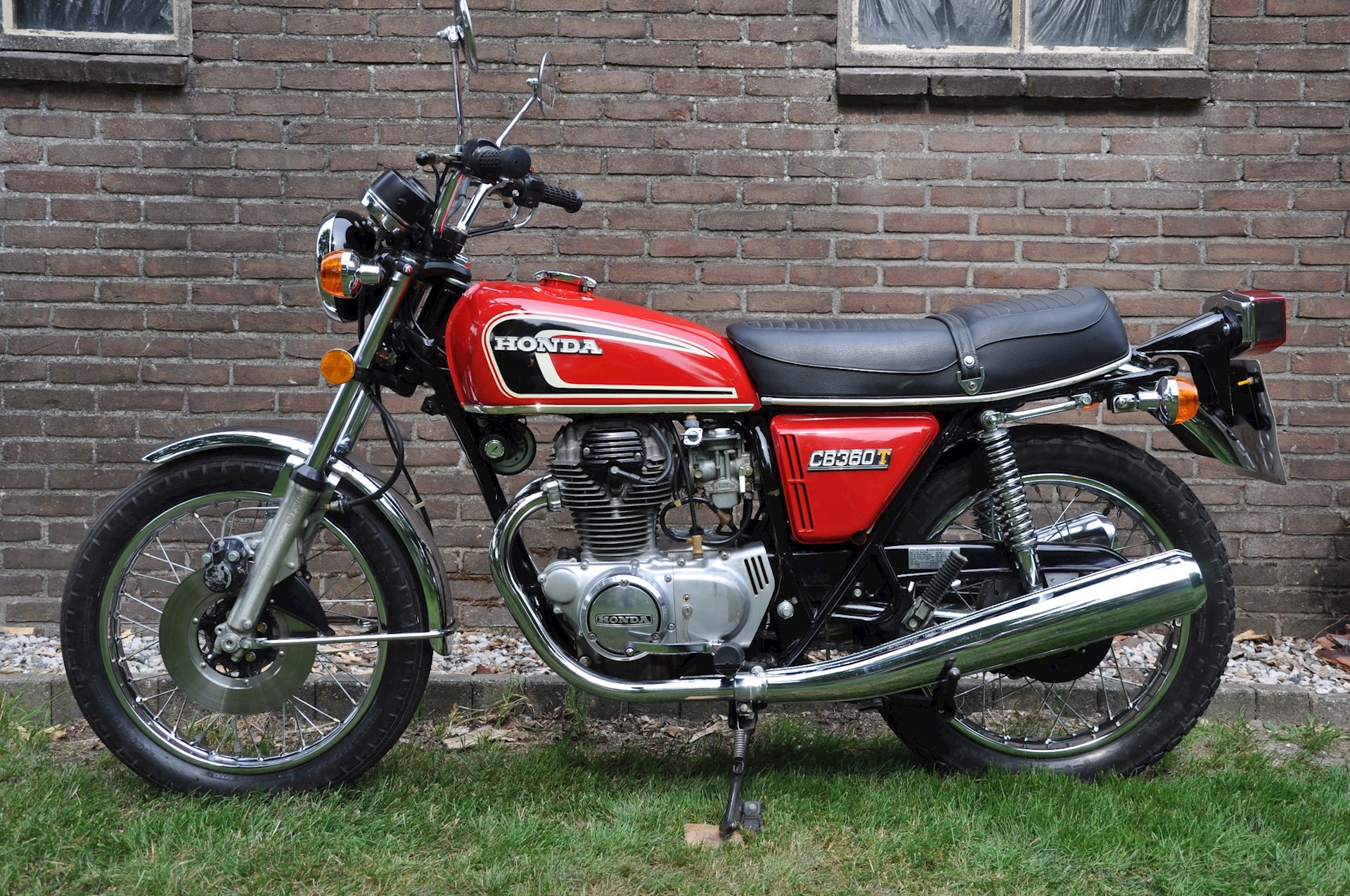CB360 1975 - 1.jpg