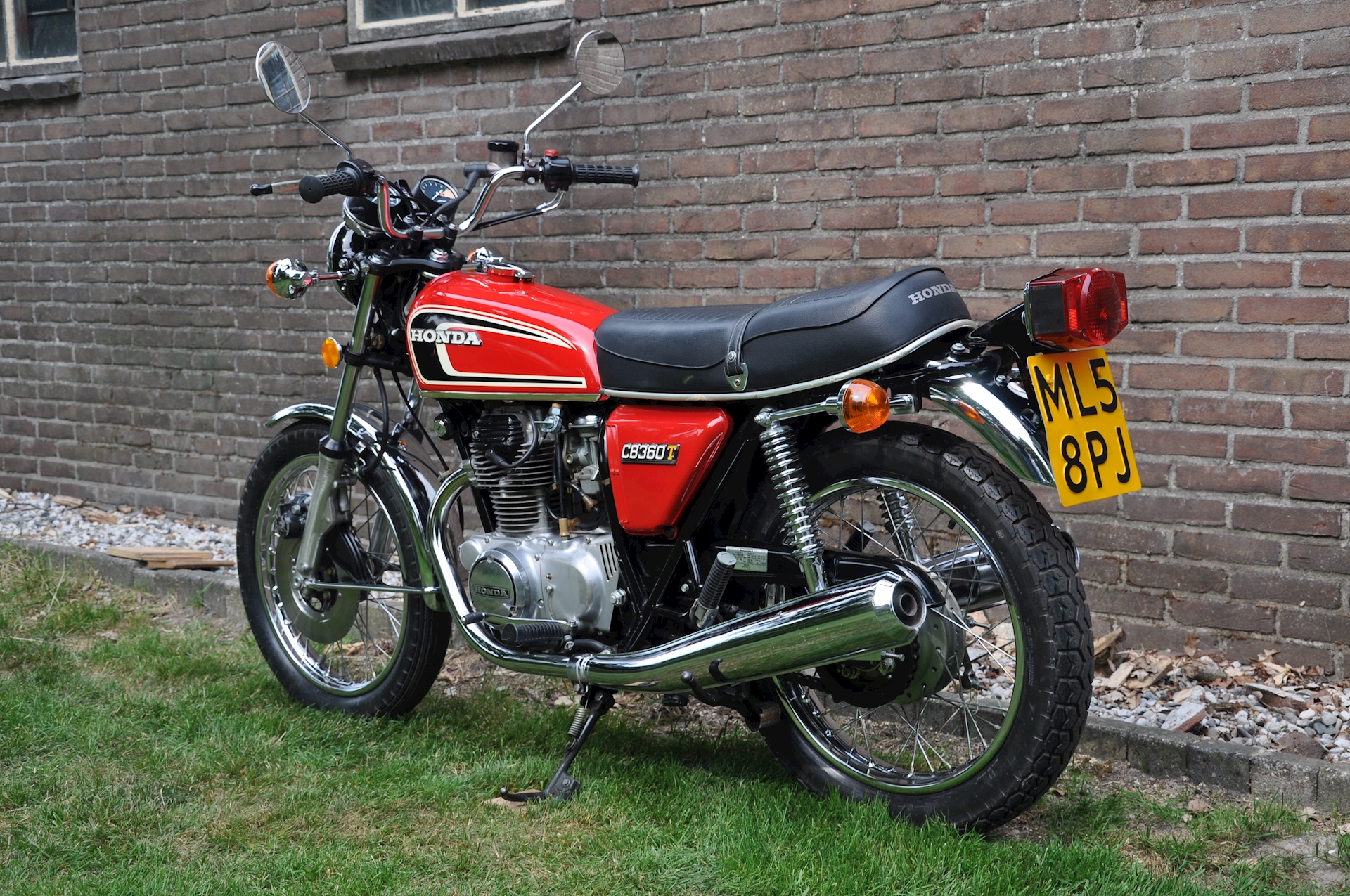 CB360 1975 - 7.jpg