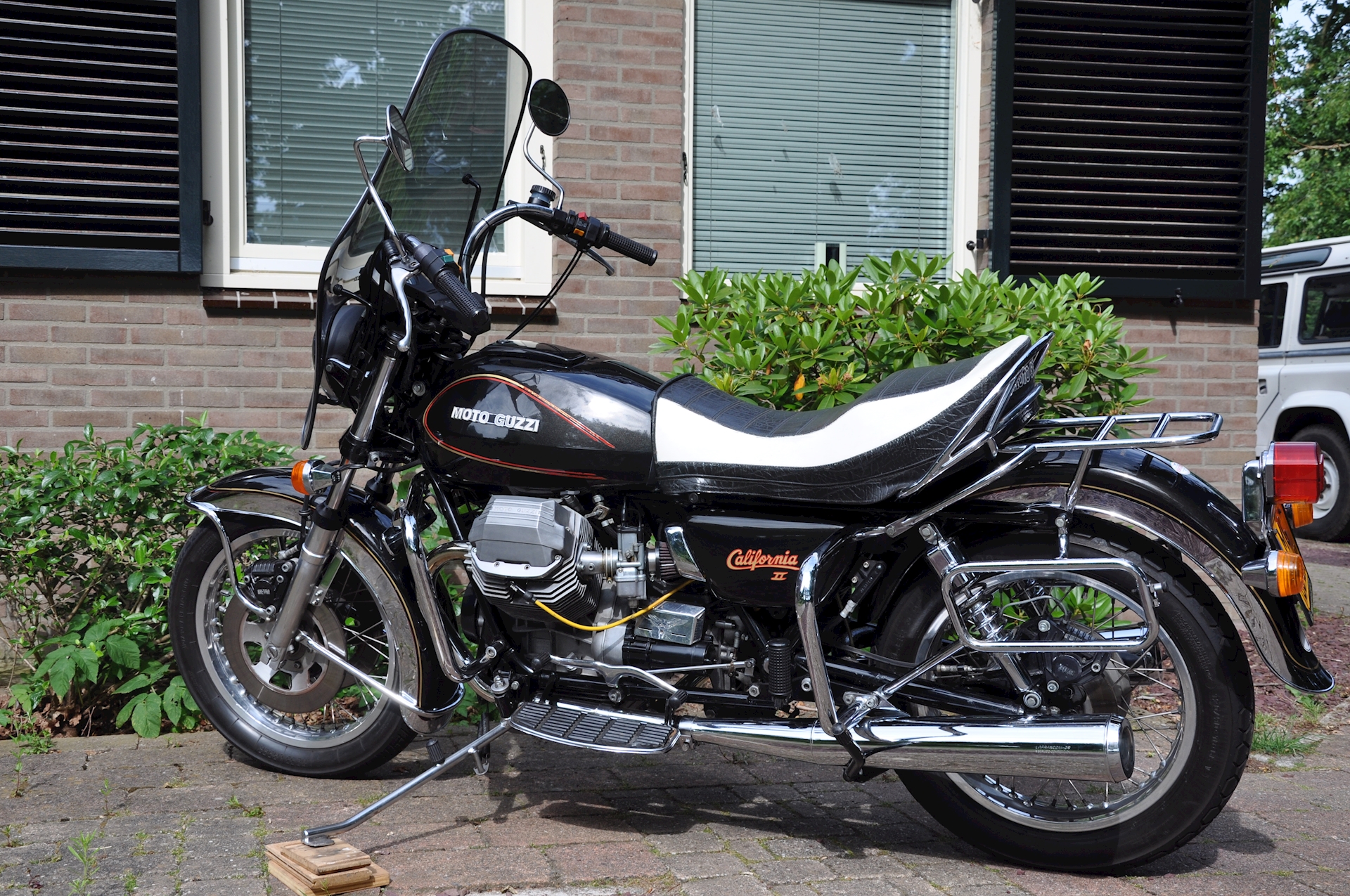 Moto Guzzi California II - 05.jpg