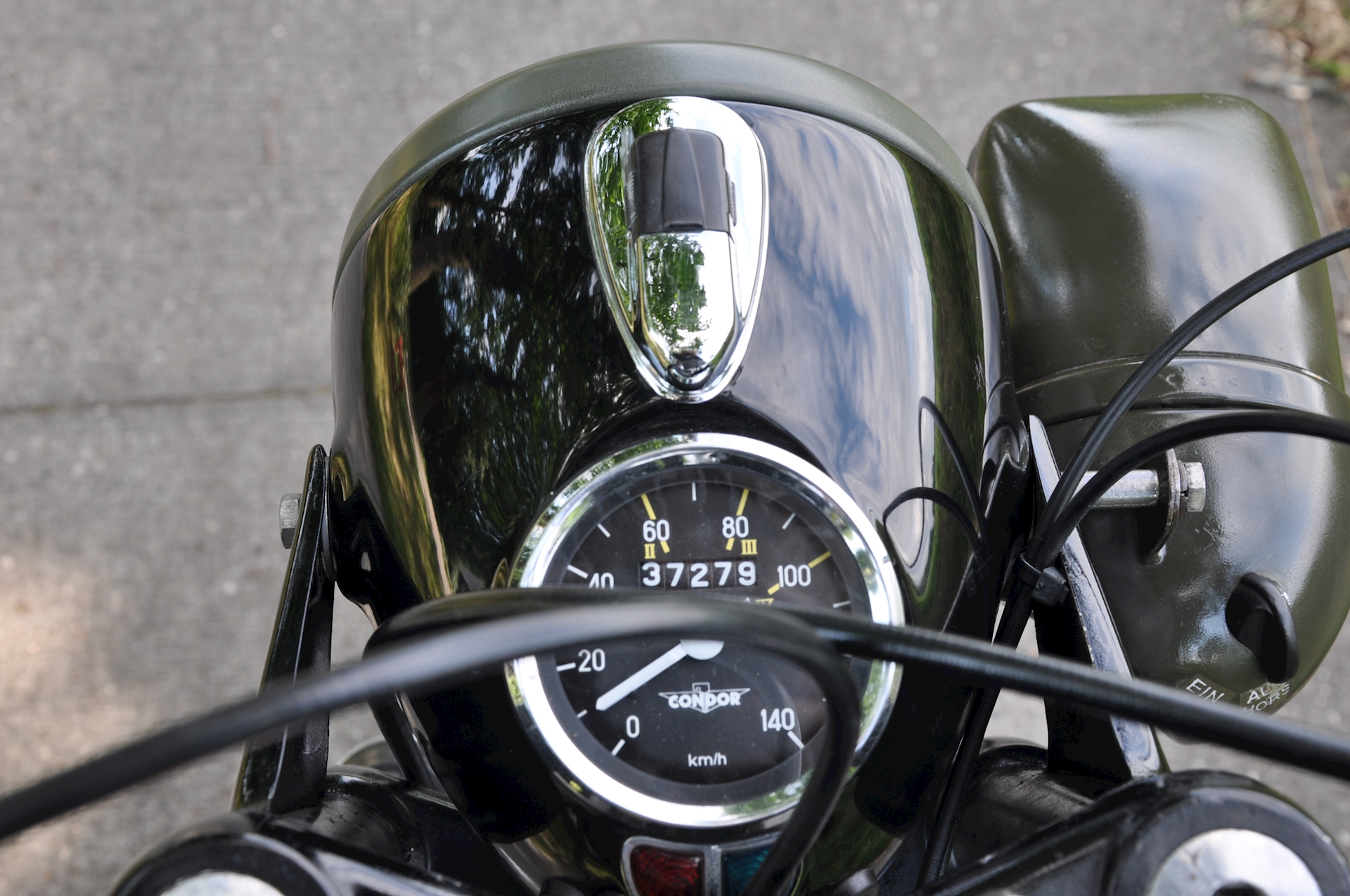 Condor A350 1975 - 07.jpg