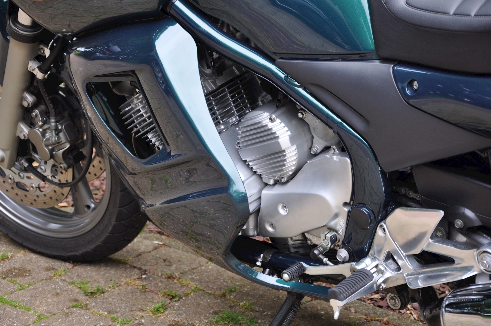 Yamaha XJ600S 1999 - 03.jpg