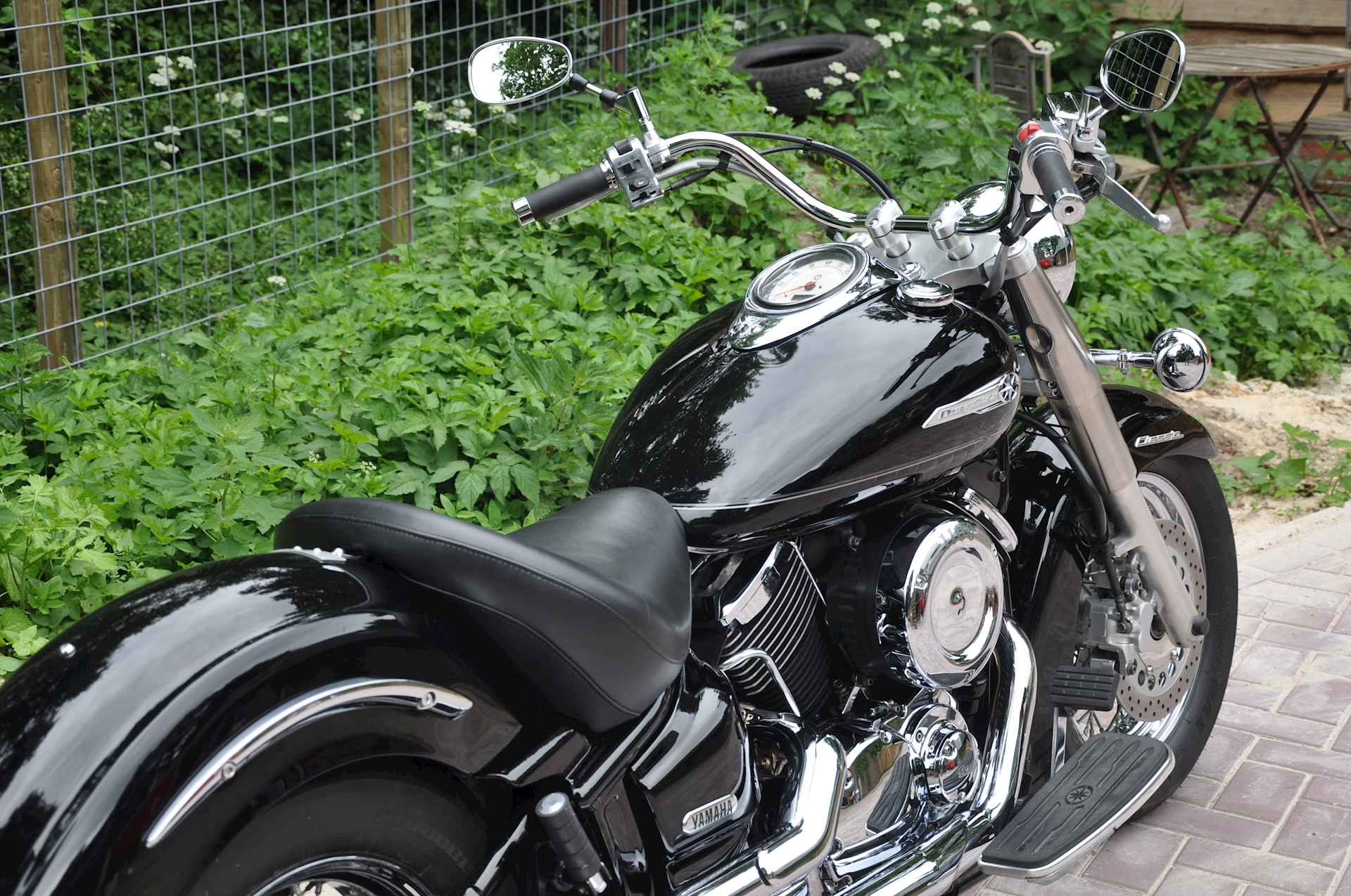 Yamaha Dragstar 1100 Classic 2001 - 05.jpg