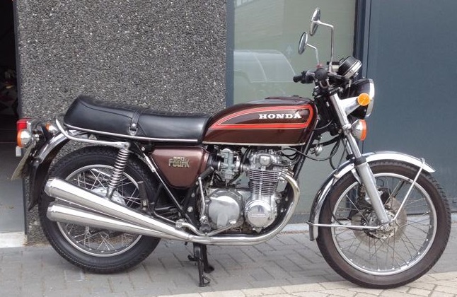 Honda CB550K3 1978 - 02.jpg