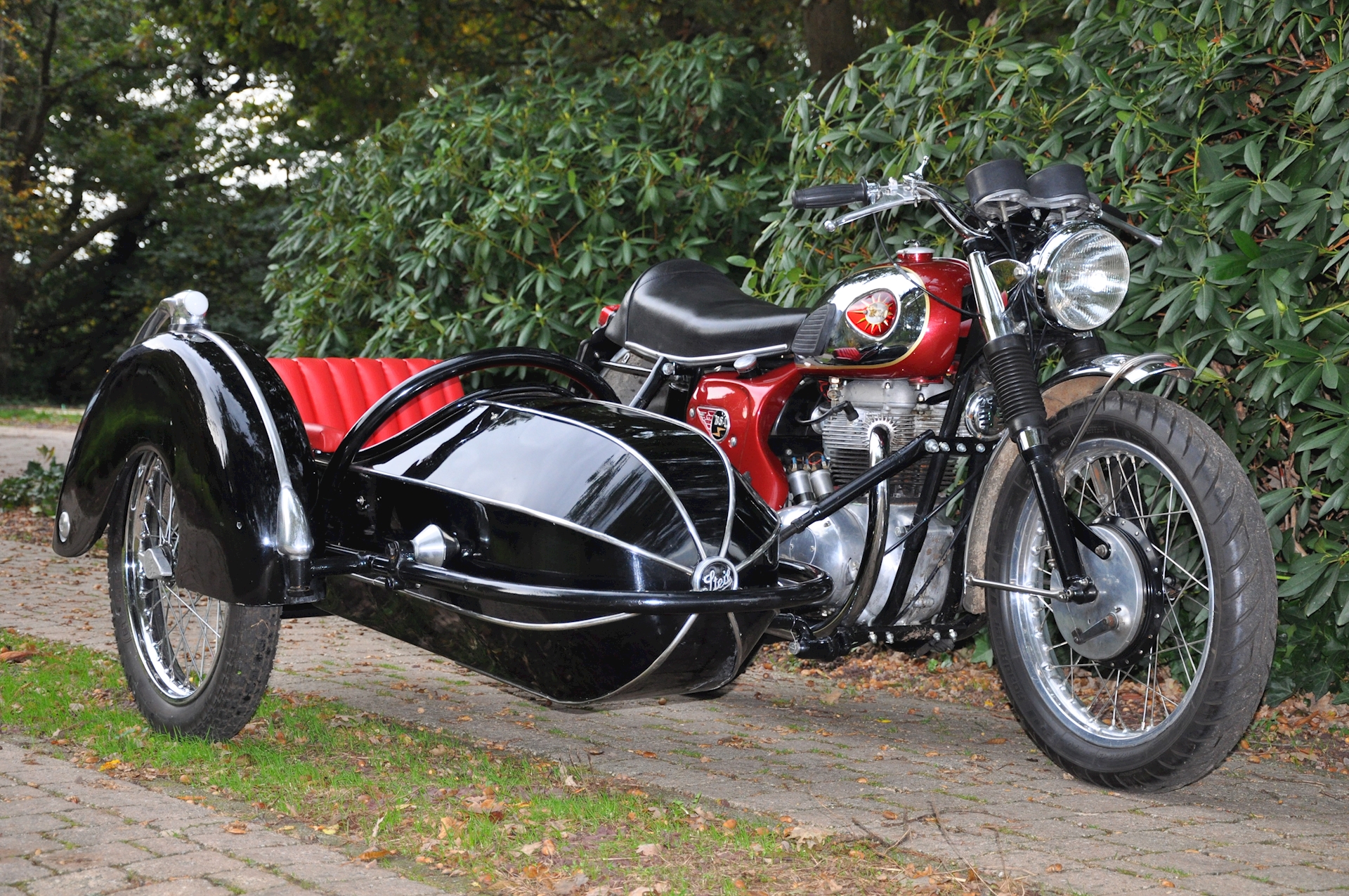 BSA A65 met Steib S350 - 06.jpg