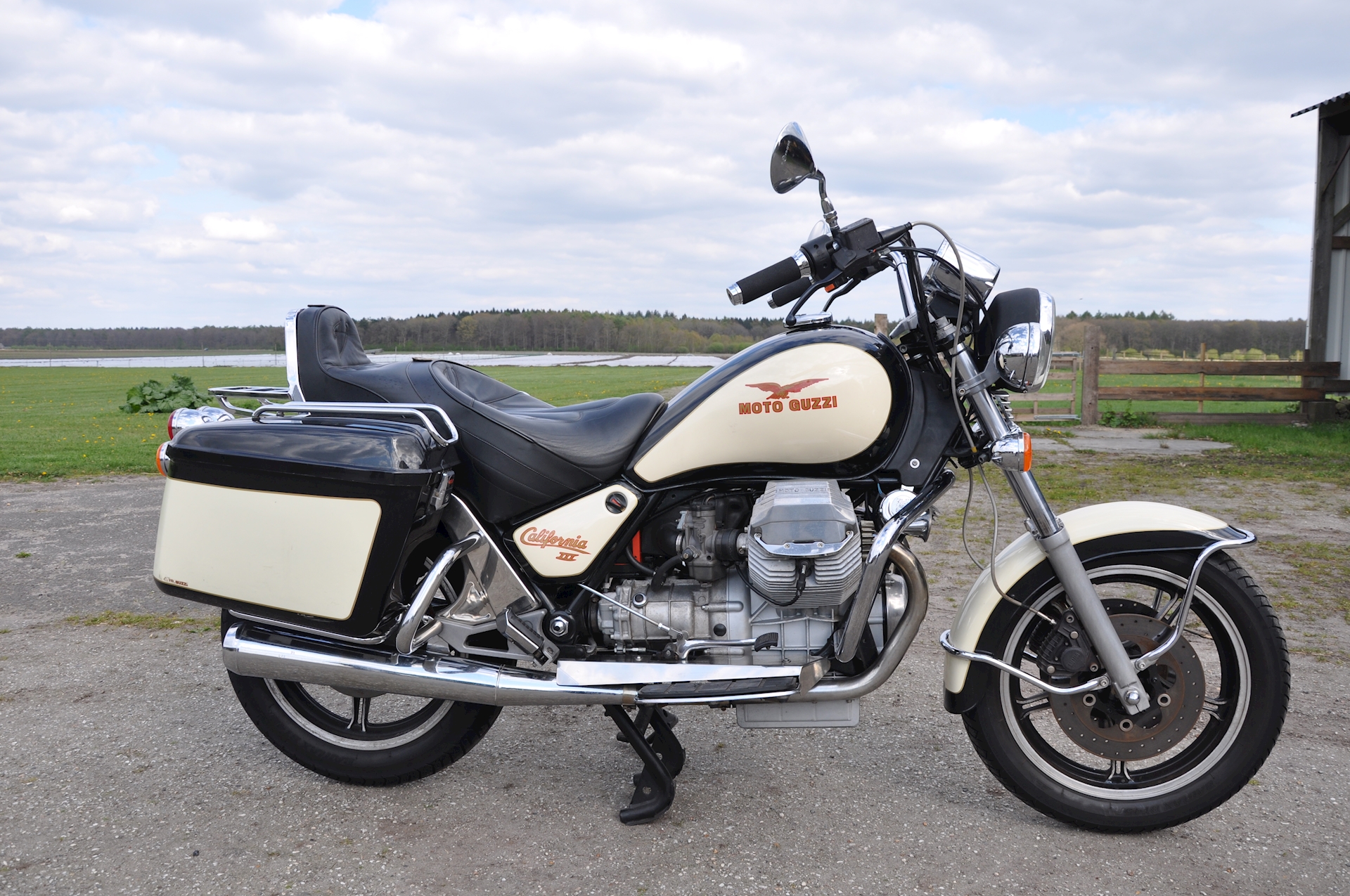 Moto Guzzi California III 1100cc 1992 - 02.jpg