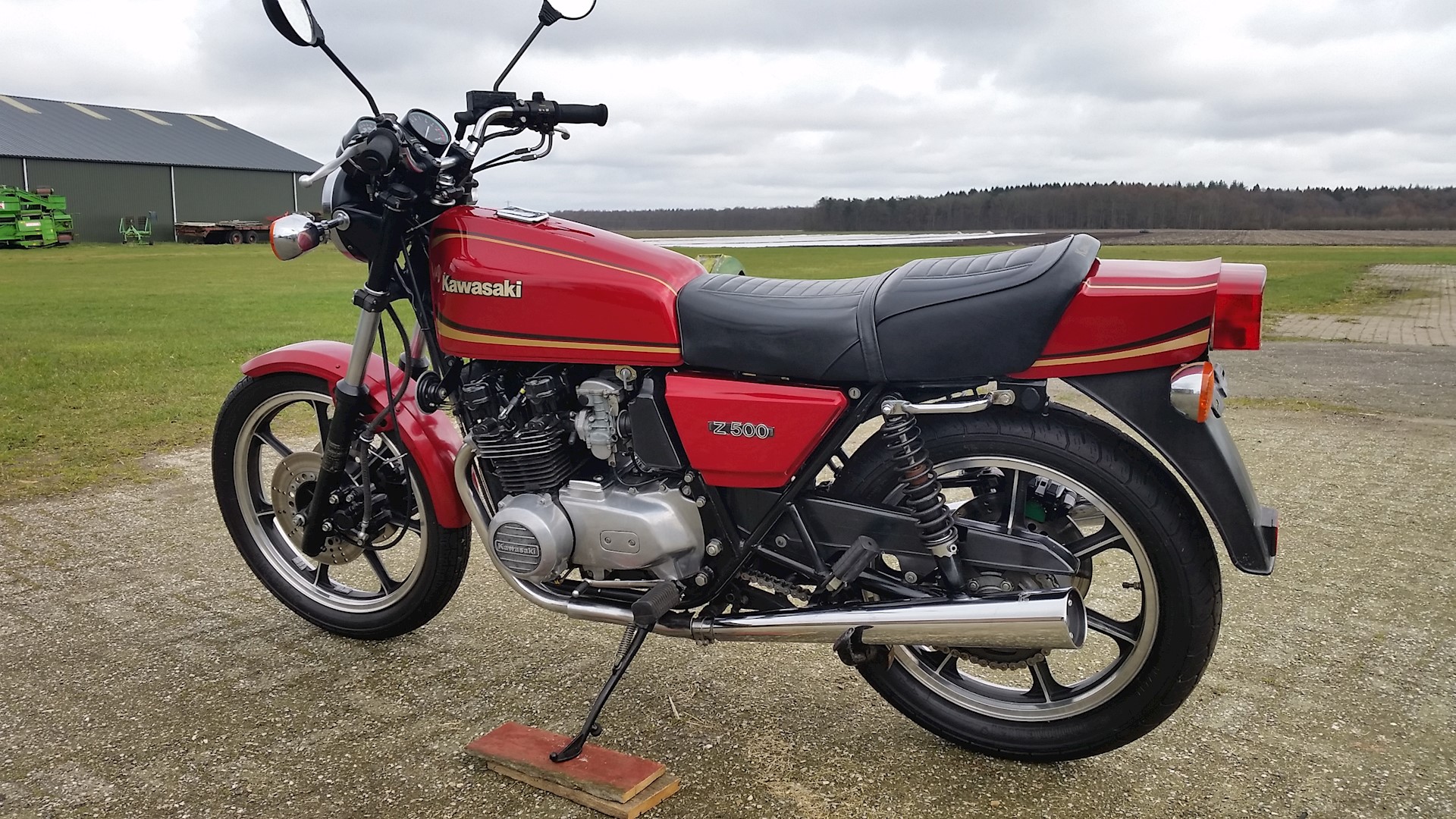 Kawasaki Z500 1982 - 03.jpg