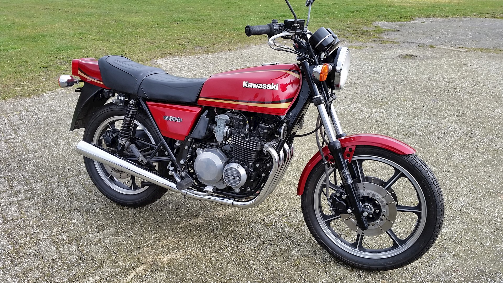 Kawasaki Z500 1982 - 09.jpg
