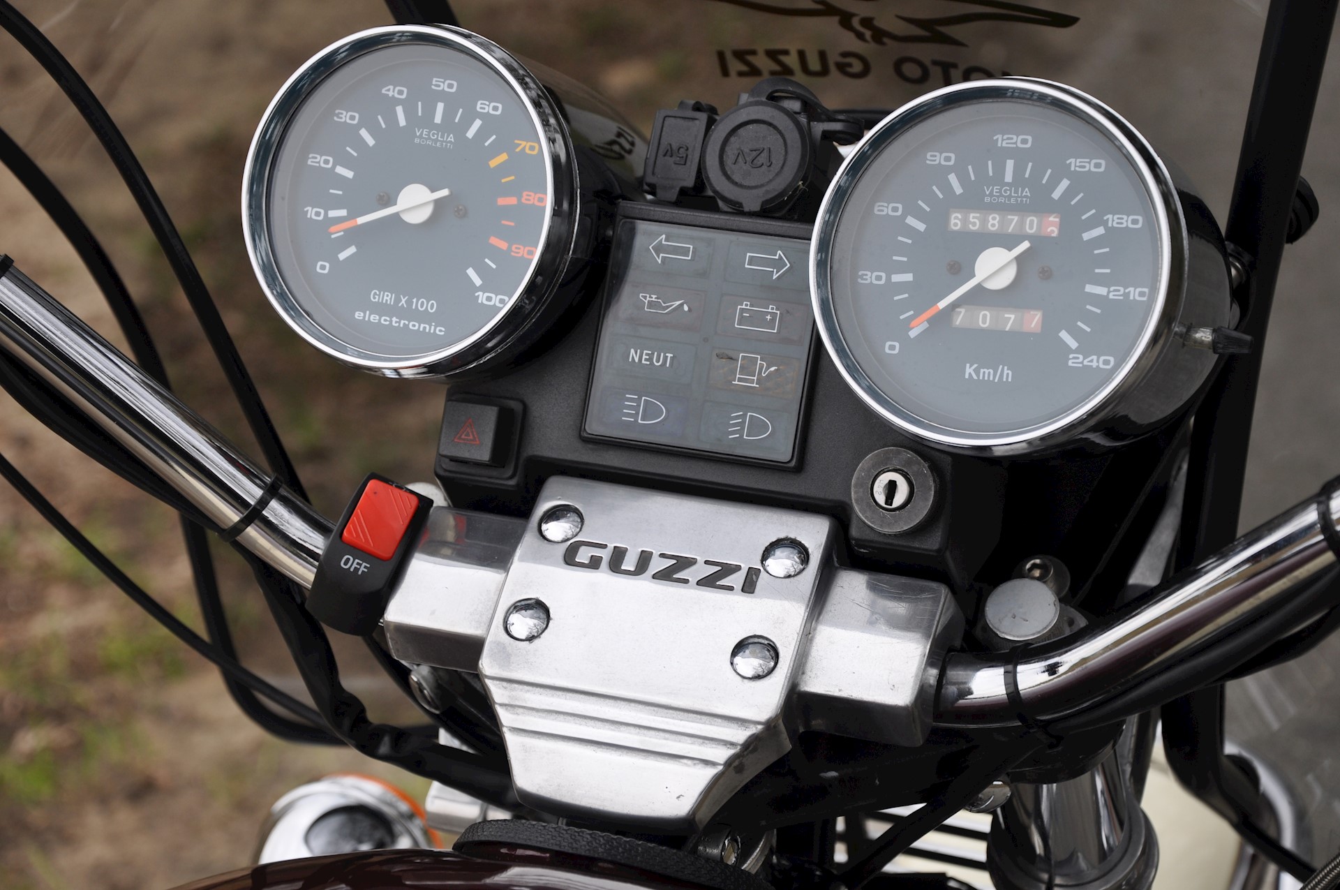 Moto-Guzzi Cali III 1990 FR-10.JPG