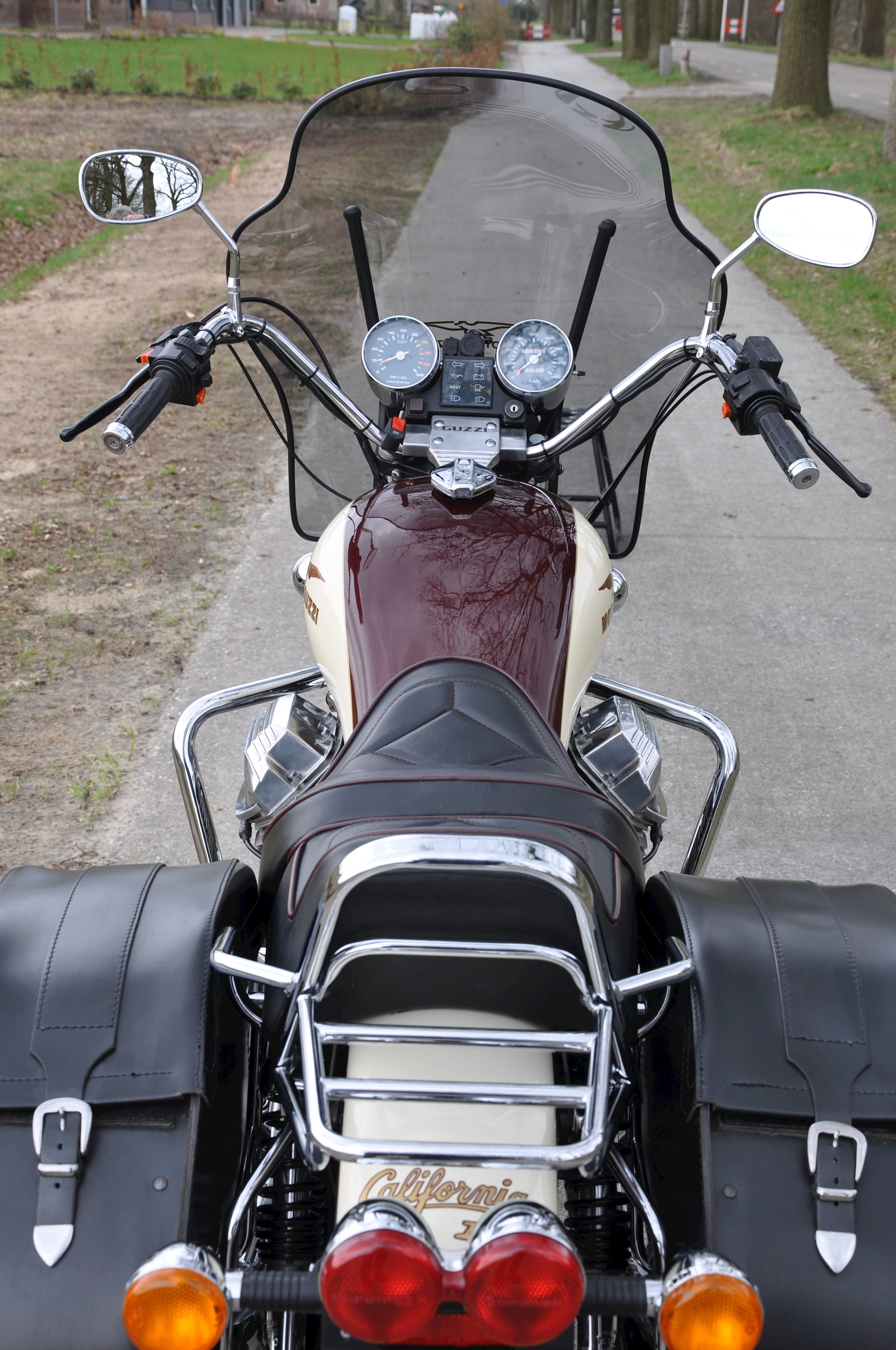 Moto-Guzzi Cali III 1990 FR-12.JPG