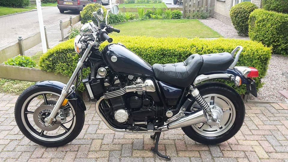 Yamaha XJ700 Maxim 1985 - 04.jpg