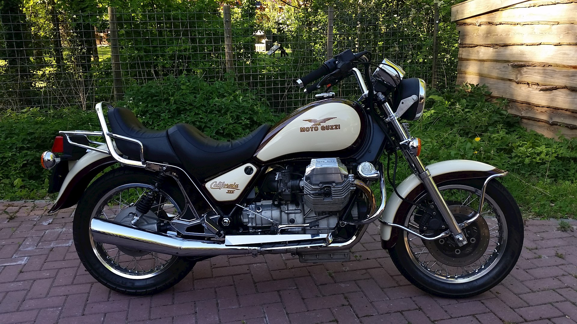 Moto-Guzzi California III 1993 - 02.jpg