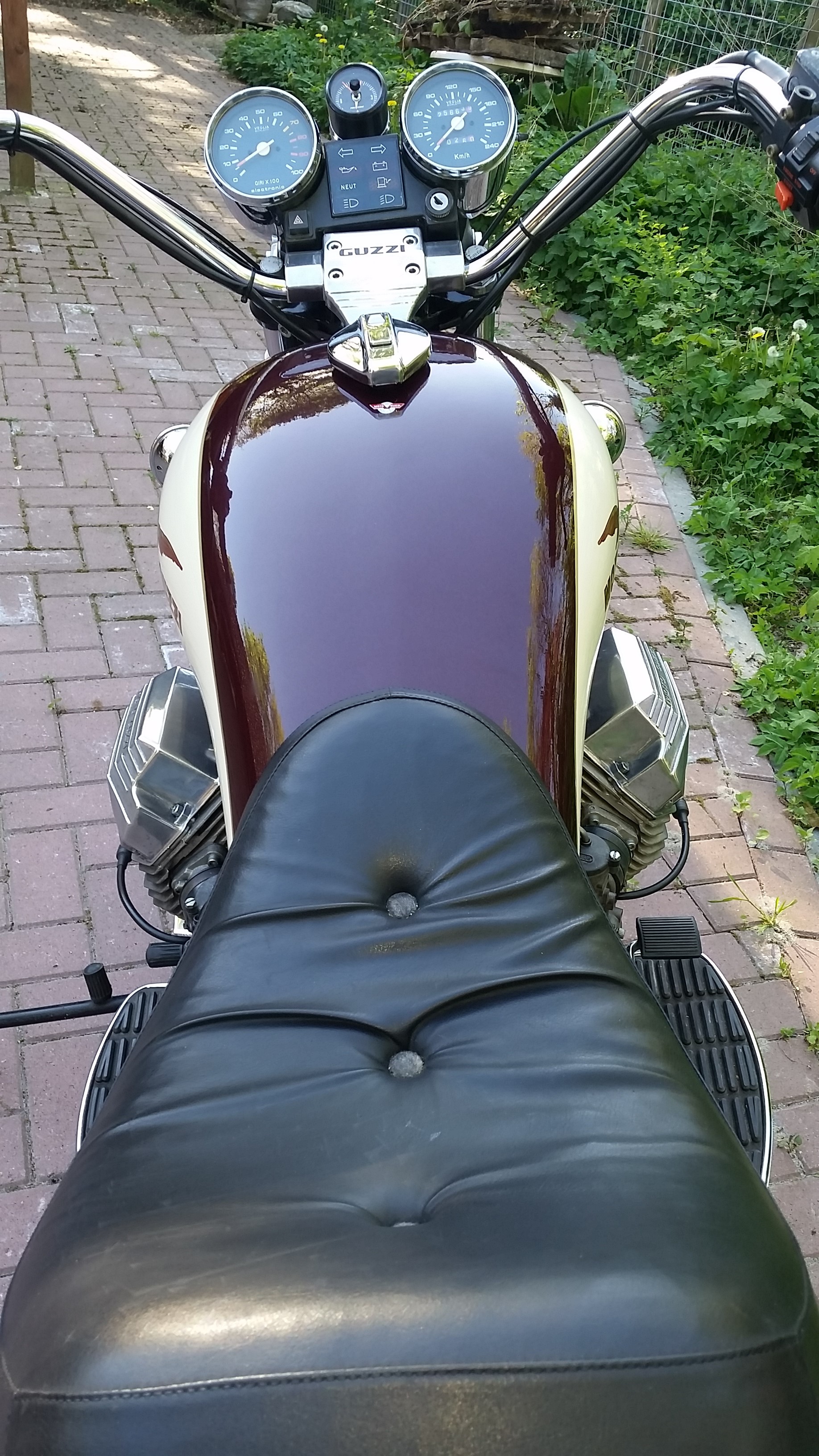 Moto-Guzzi California III 1993 - 09.jpg