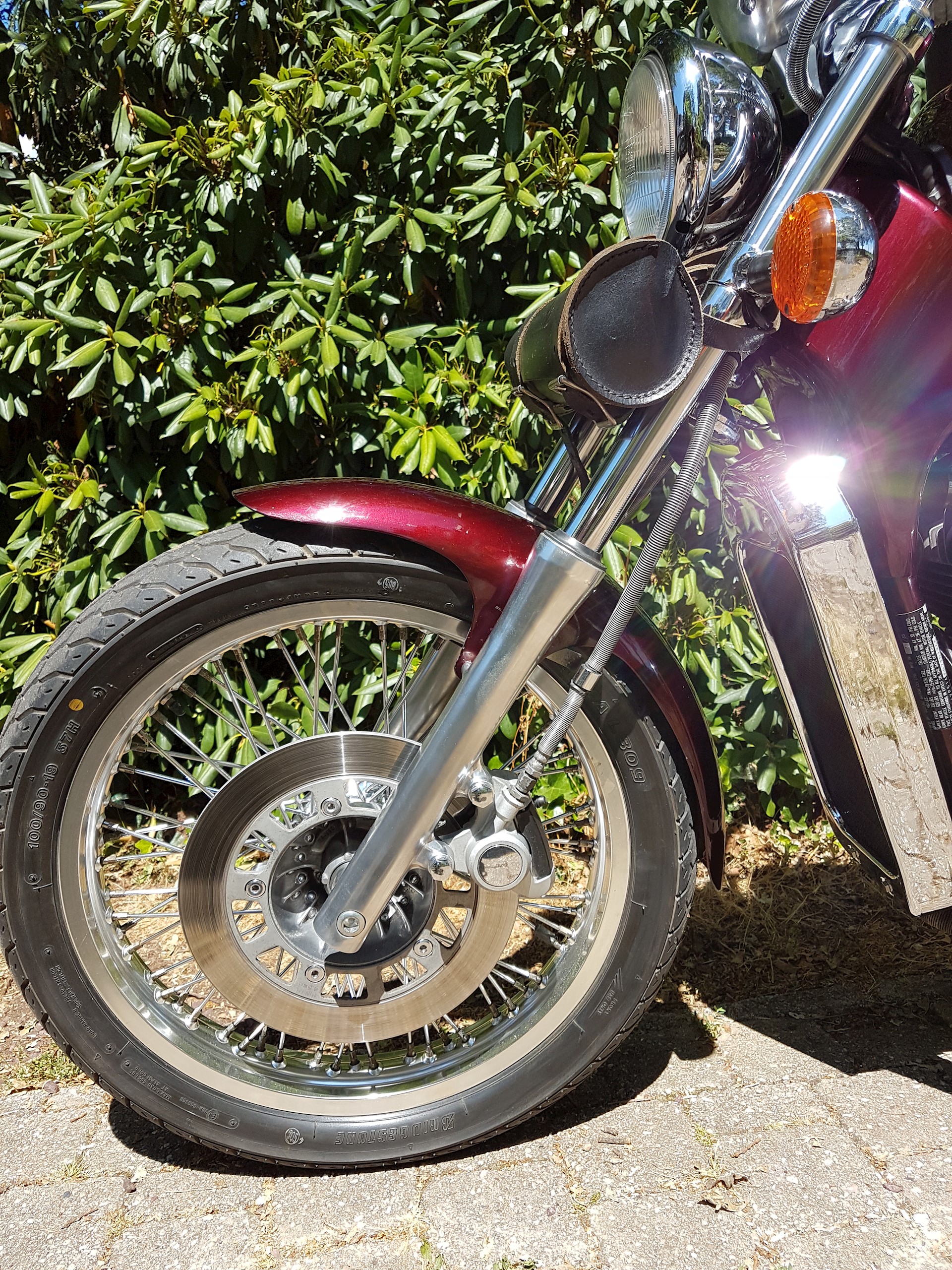 Suzuki Intruder VS700 1986 - 05.jpg