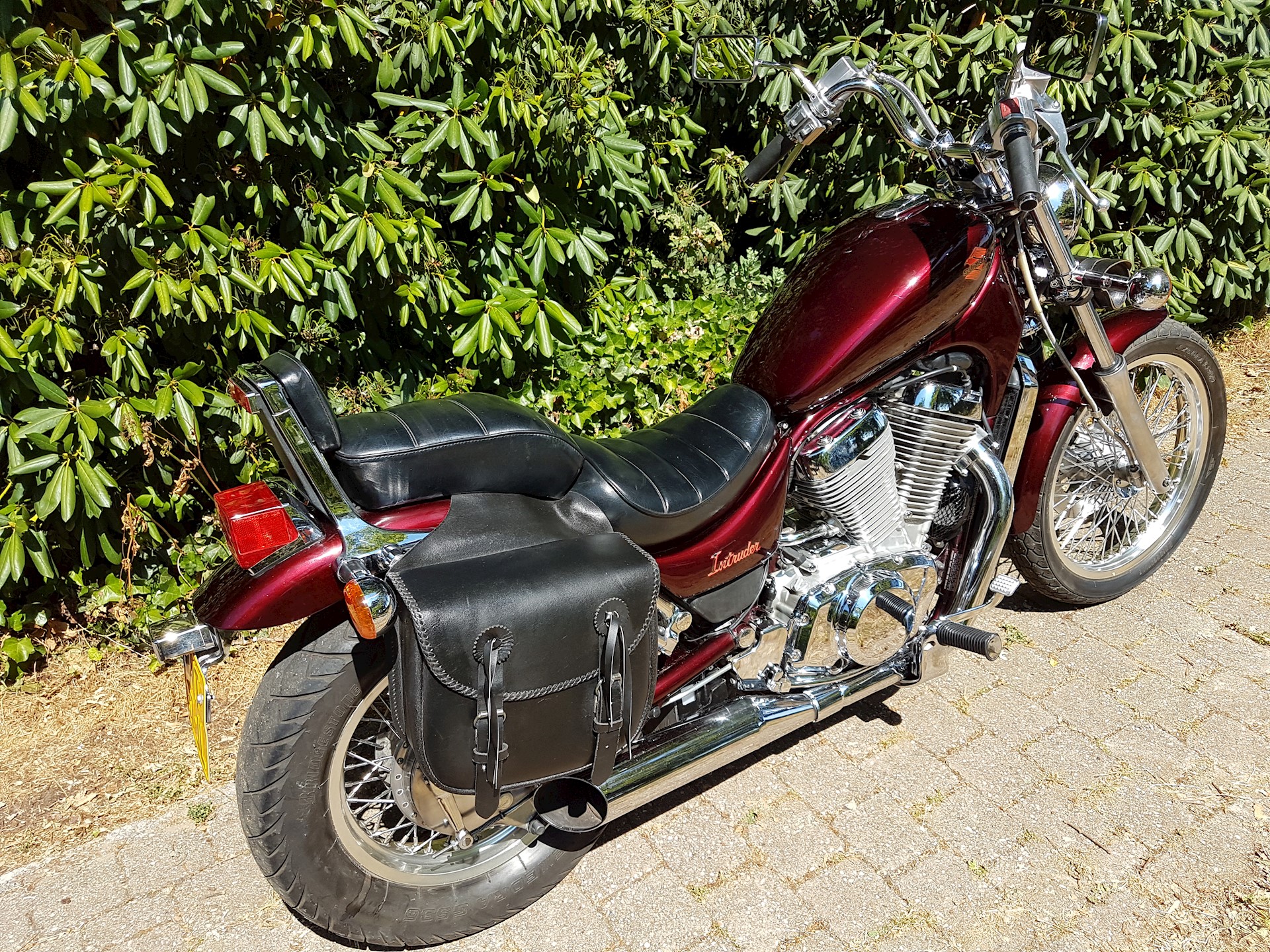 Suzuki Intruder VS700 1986 - 08.jpg