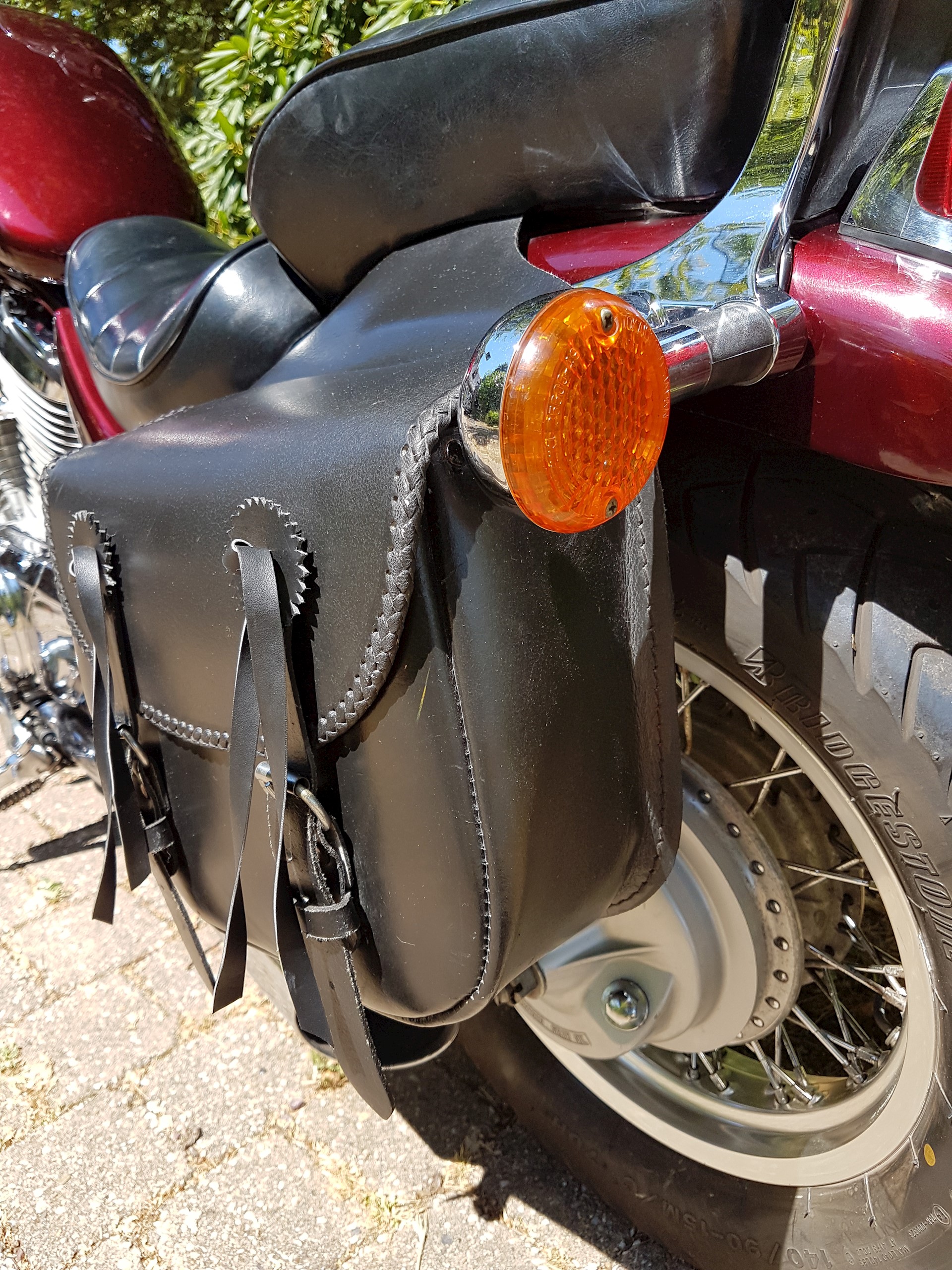 Suzuki Intruder VS700 1986 - 09.jpg