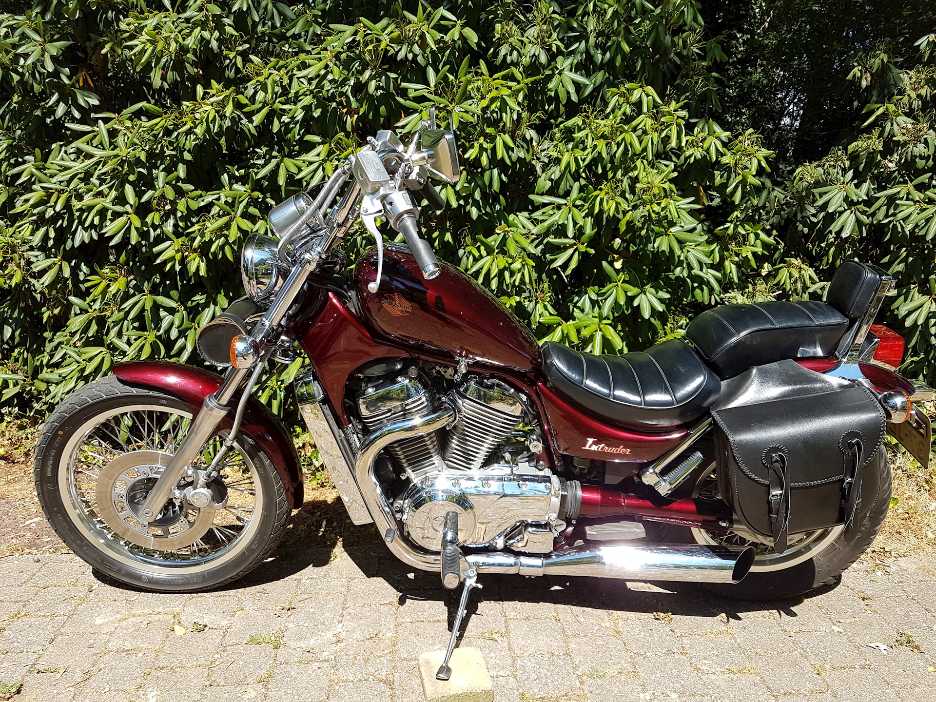 Suzuki Intruder VS700 1986 - 11.jpg