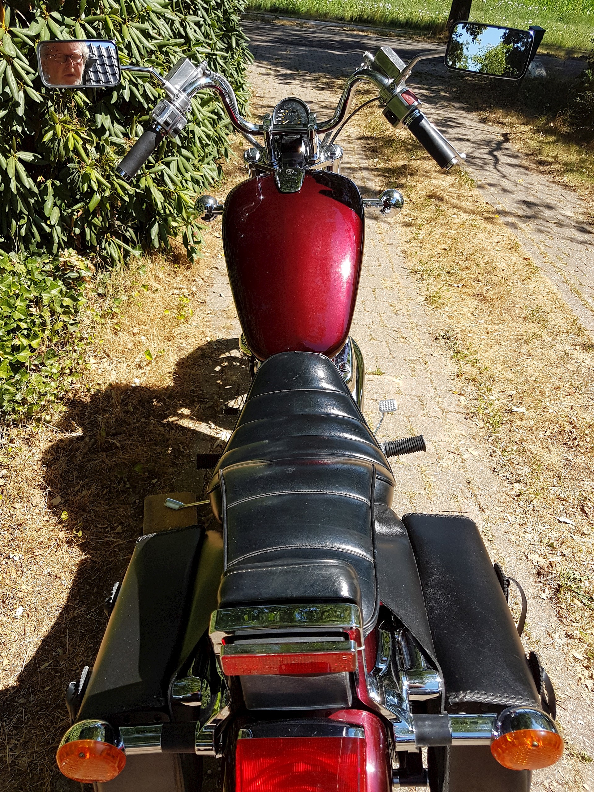 Suzuki Intruder VS700 1986 - 16.jpg