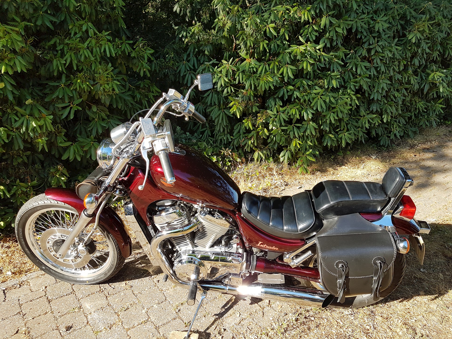Suzuki Intruder VS700 1986 - 19.jpg