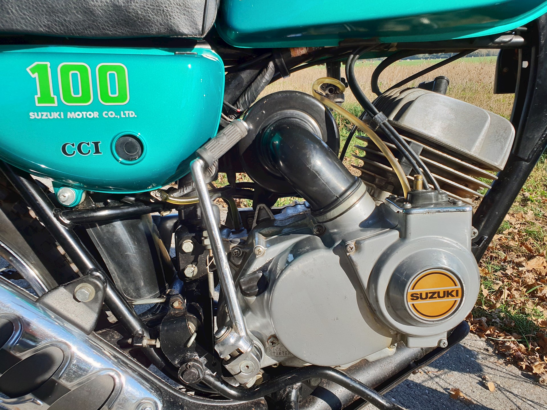 Suzuki TC100 1974 Gepoetst - 09.jpg