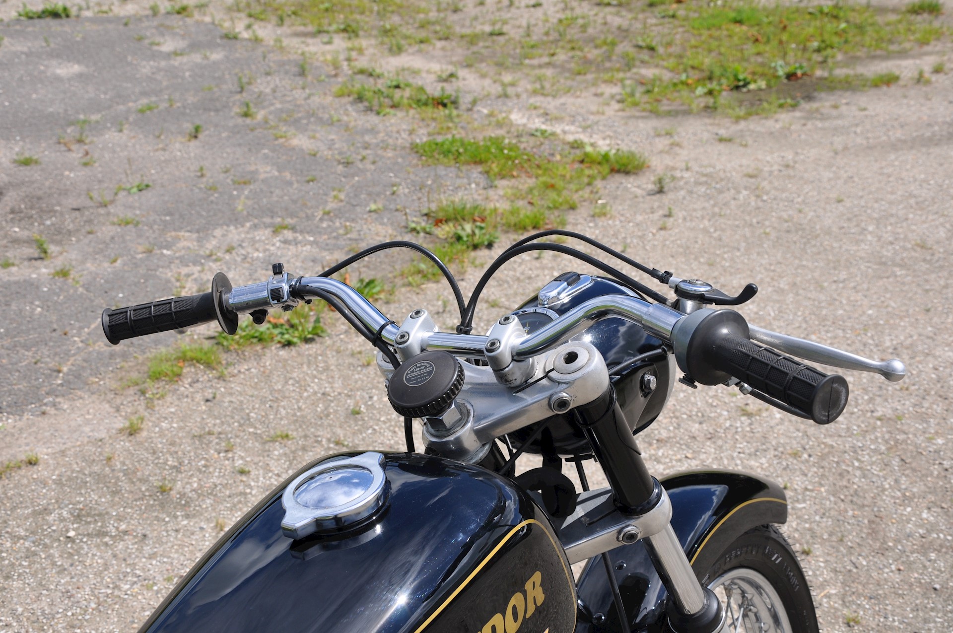 Condor A350 1976  - T06.JPG