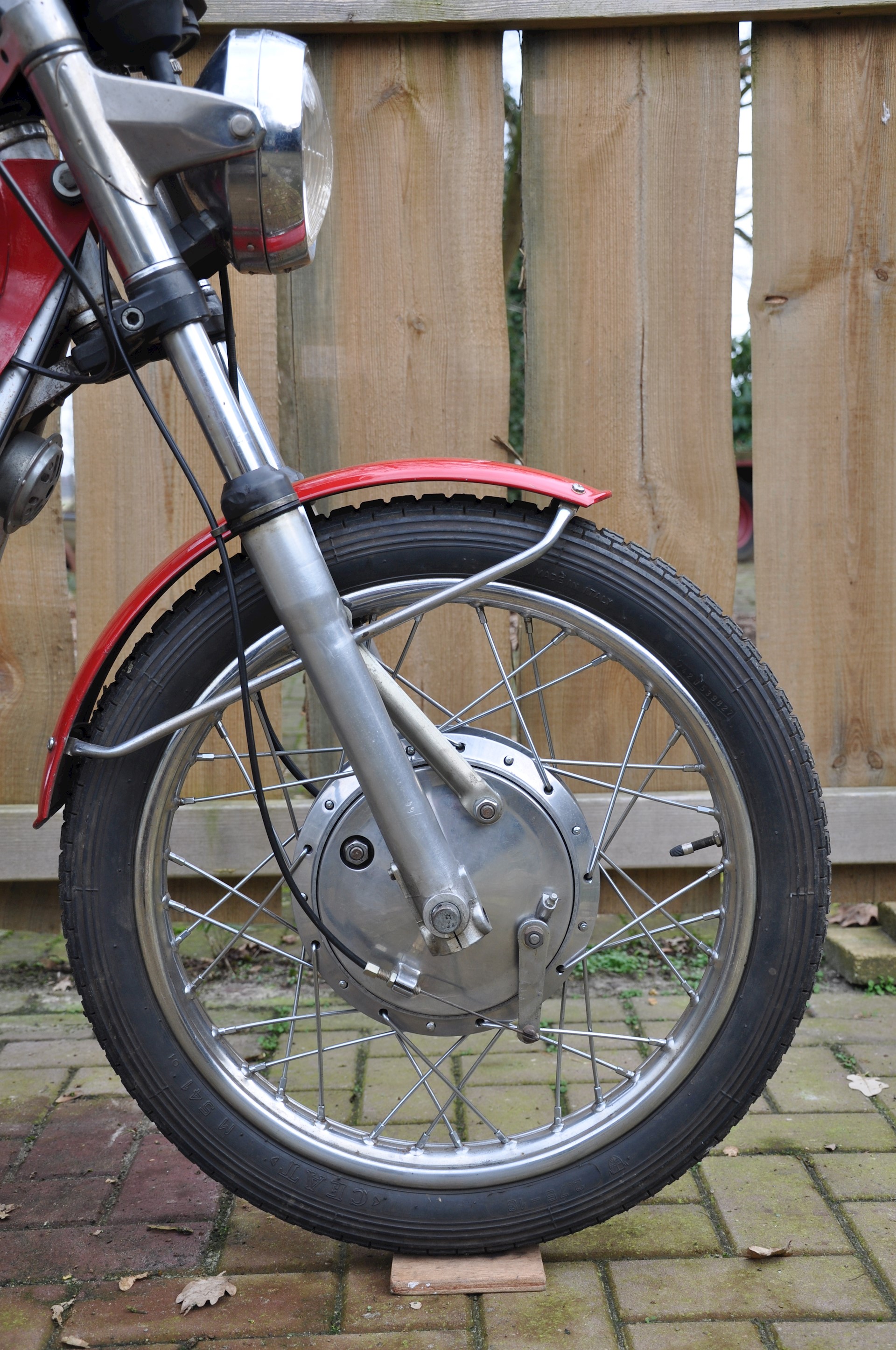 Malanca 125 EC2 1975 - 07.jpg