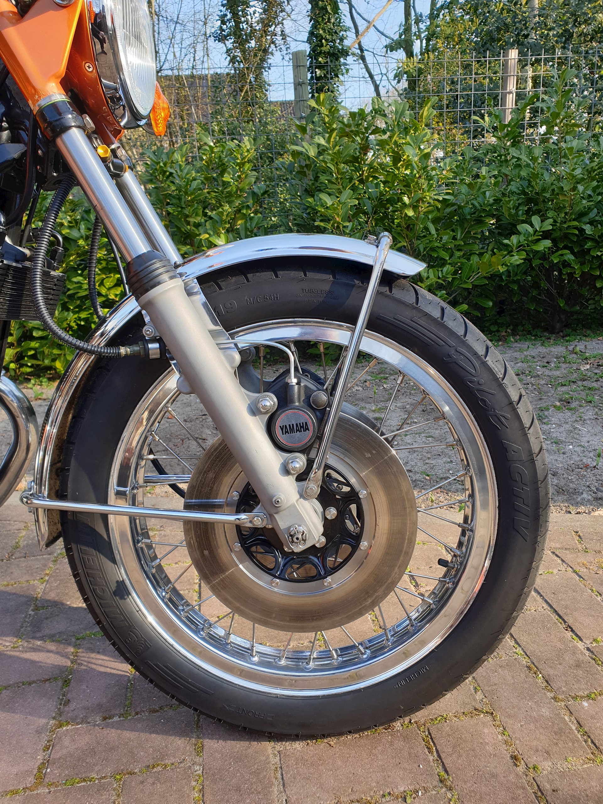 TX750 oranje -08.jpg