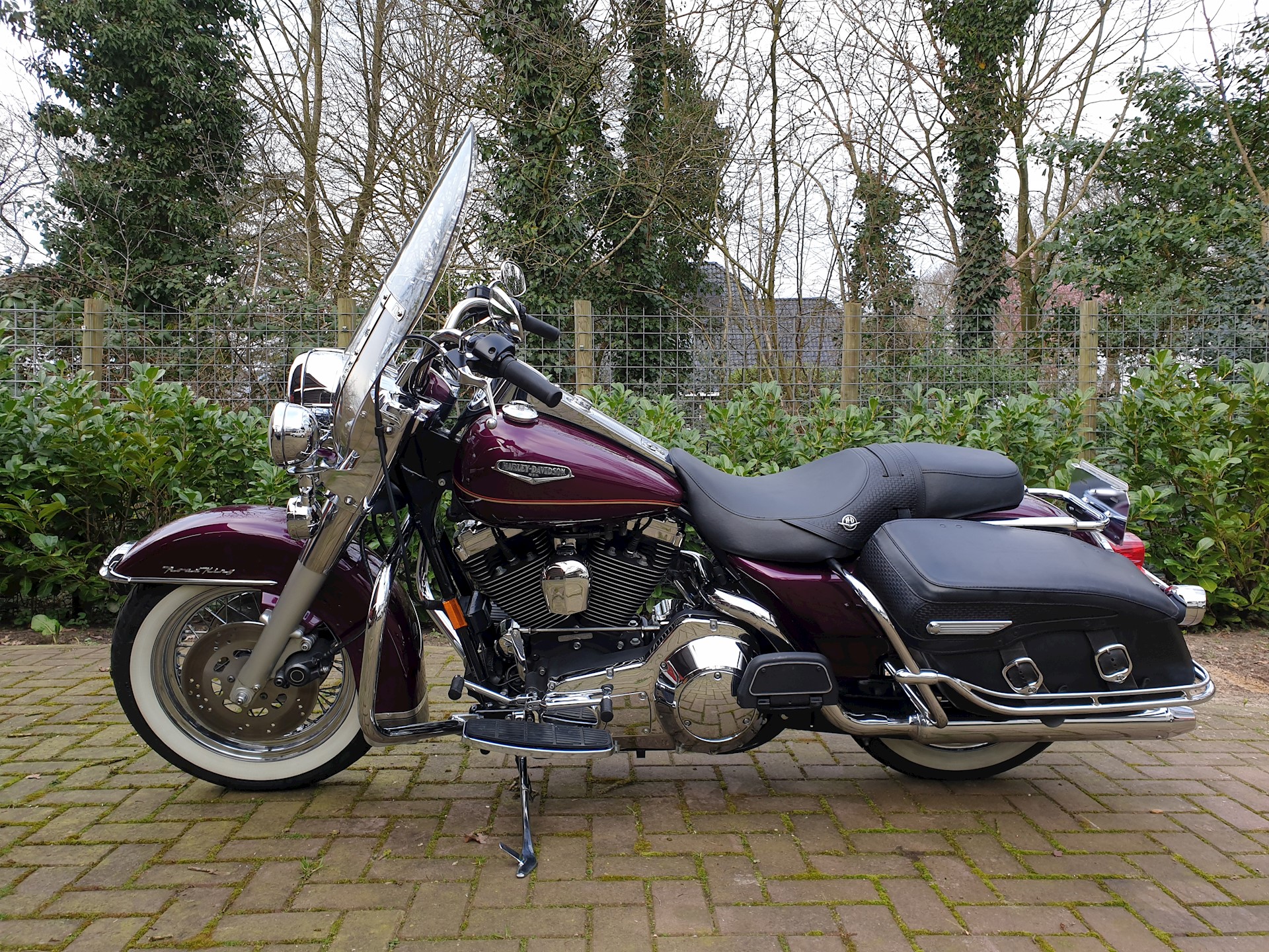 Harley Davidson Road King Classics 1998 - 01.jpg