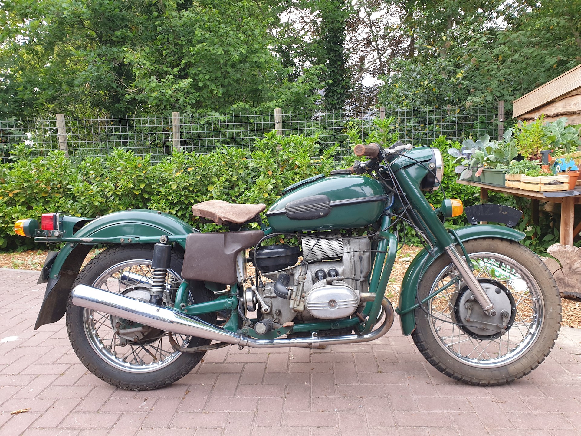 Ural IMZ-8 1993 - 02.jpg