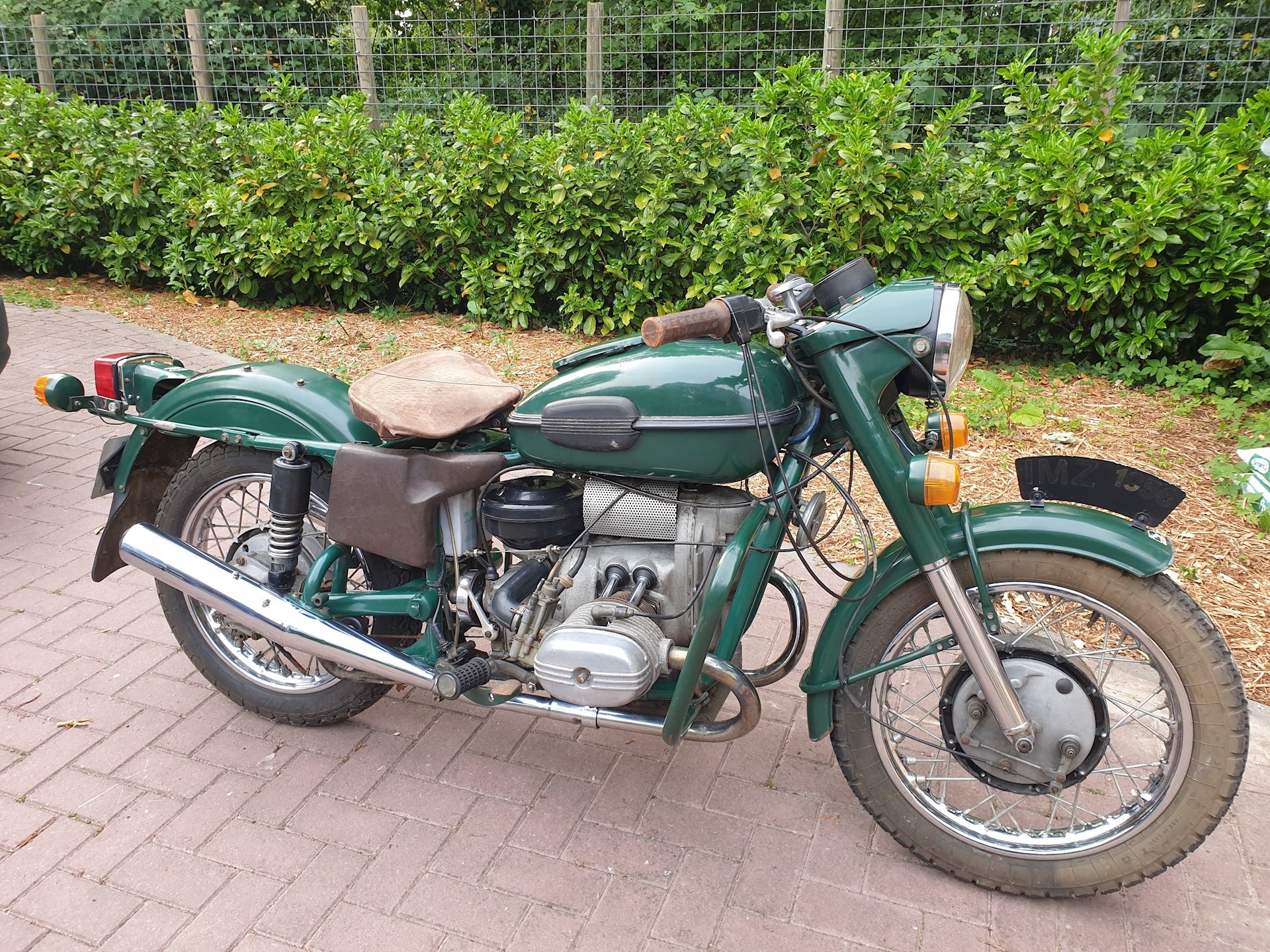 Ural IMZ-8 1993 - 04.jpg