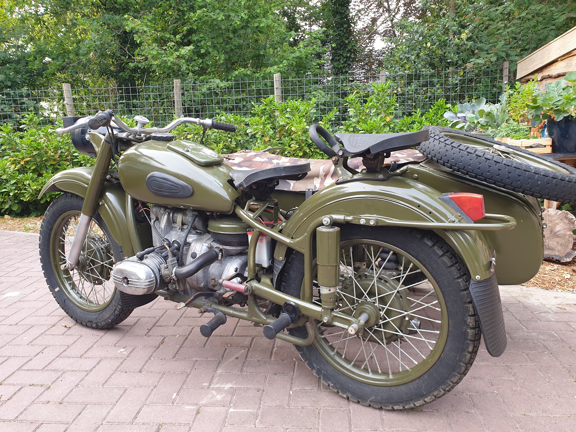 Ural M63 1977 - 03.jpg