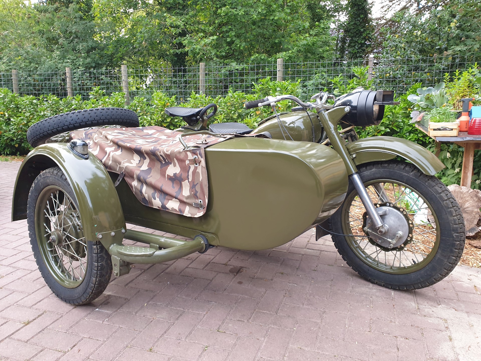 Ural M63 1977 - 04.jpg
