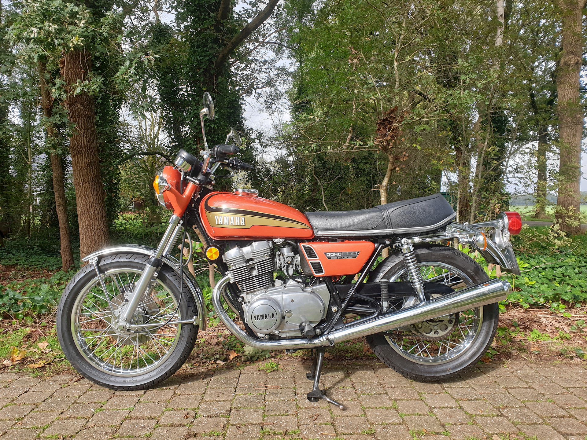 Yamaha TX500 1973 01