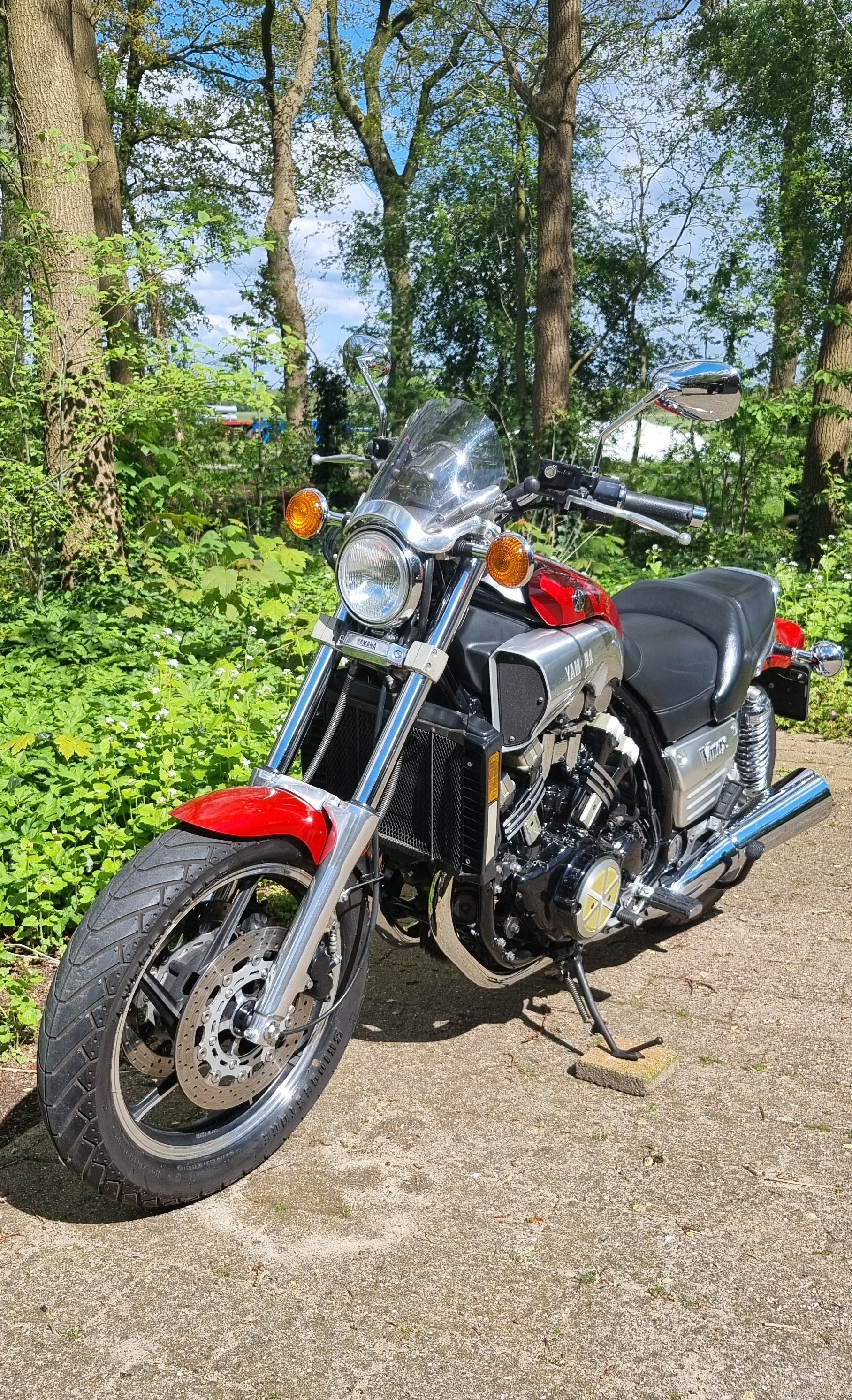 Yamaha V Max 1200 1985 03